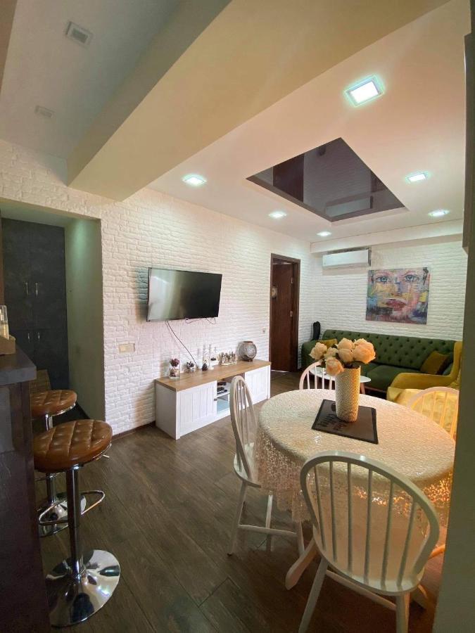 Apartament Victoria Tbilisi Exterior foto