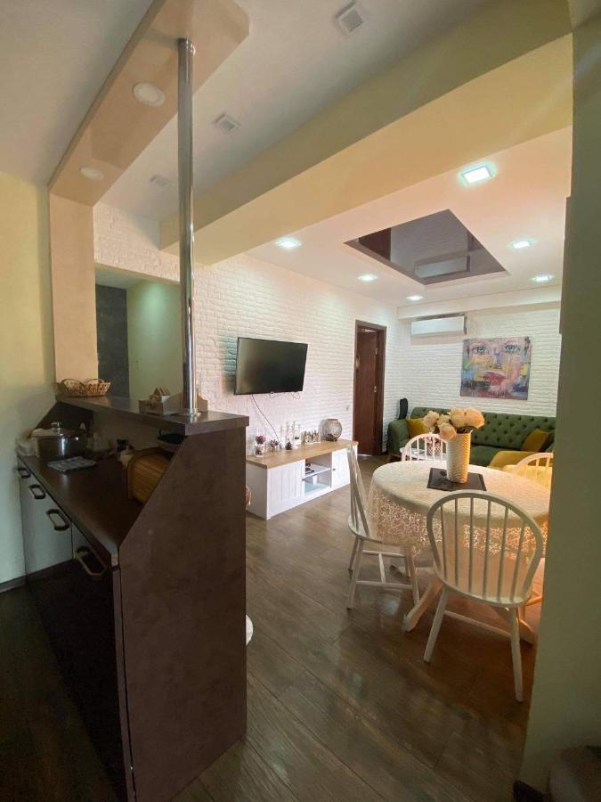 Apartament Victoria Tbilisi Exterior foto